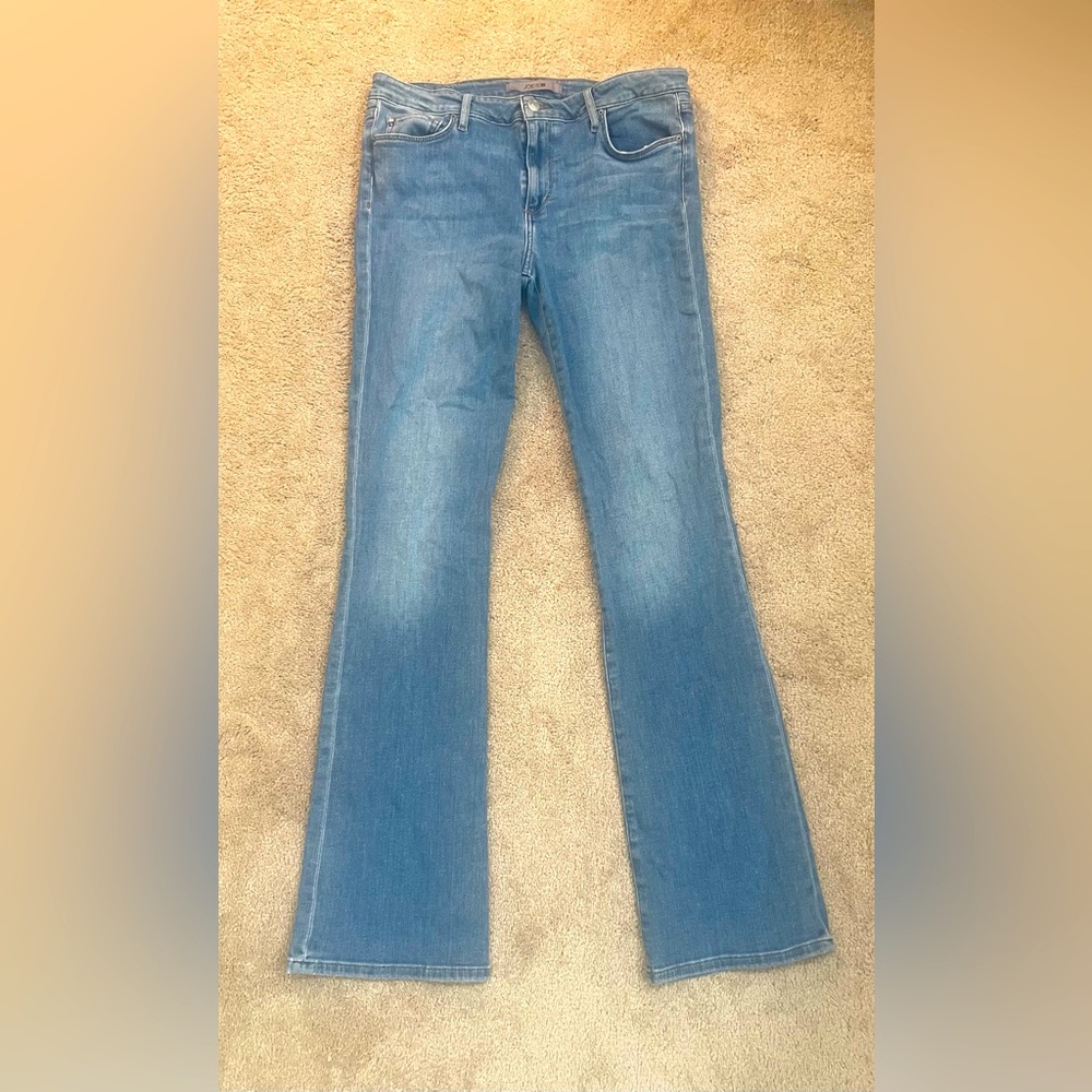 Never worn Joe’s Jeans!